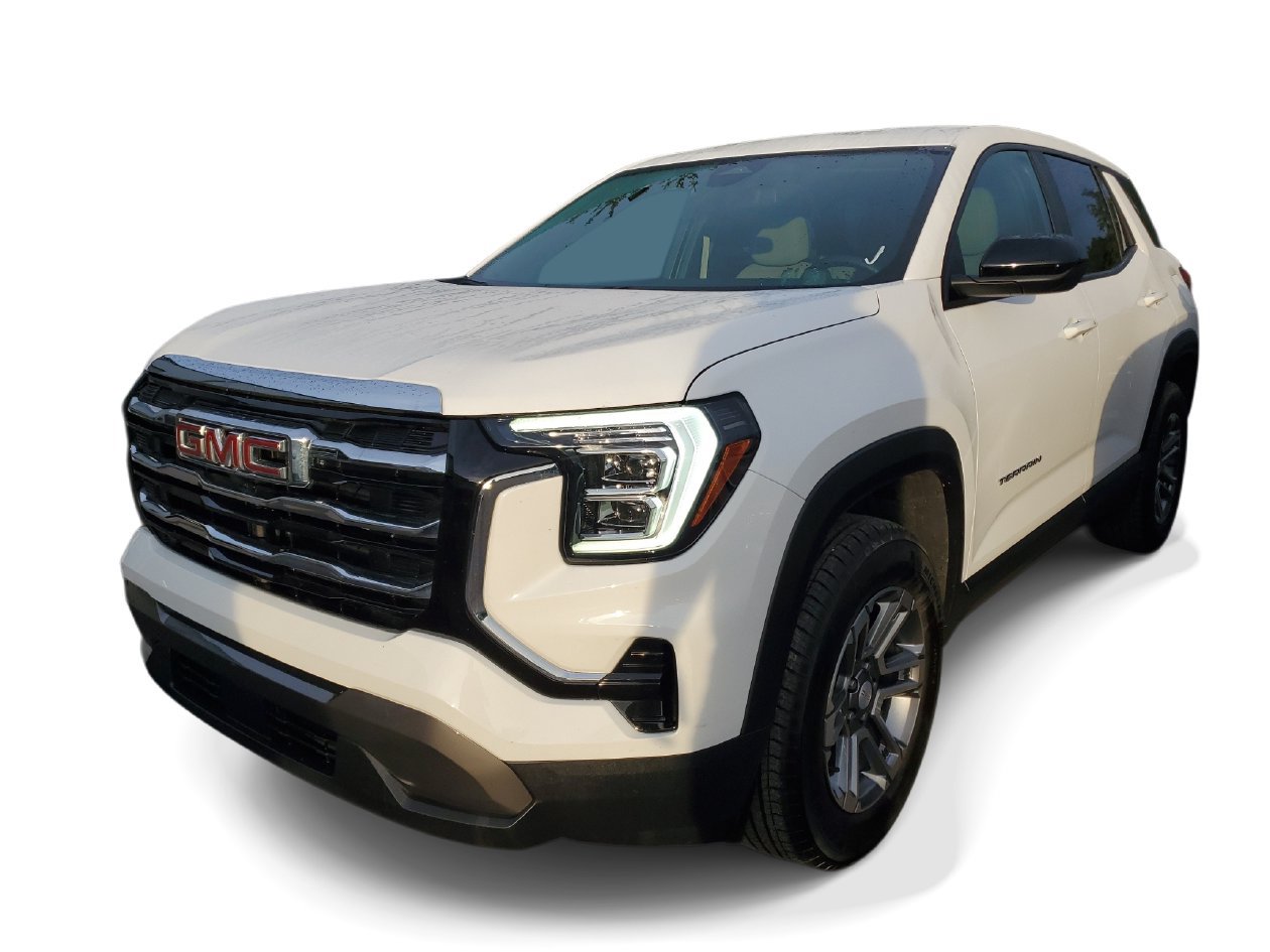 Used 2026 GMC Terrain Elevation FWD image 2