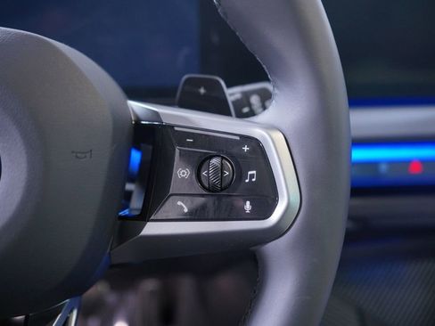 Used 2025 BMW X3 xDrive30i w/ M Sport Package image 19