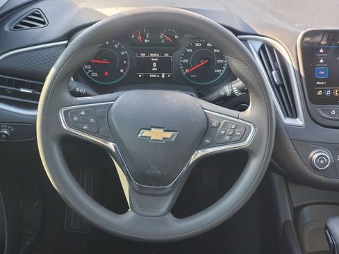 Used 2021 Chevrolet Malibu LS image 26