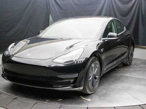 Used 2019 Tesla Model 3 Mid Range image 6