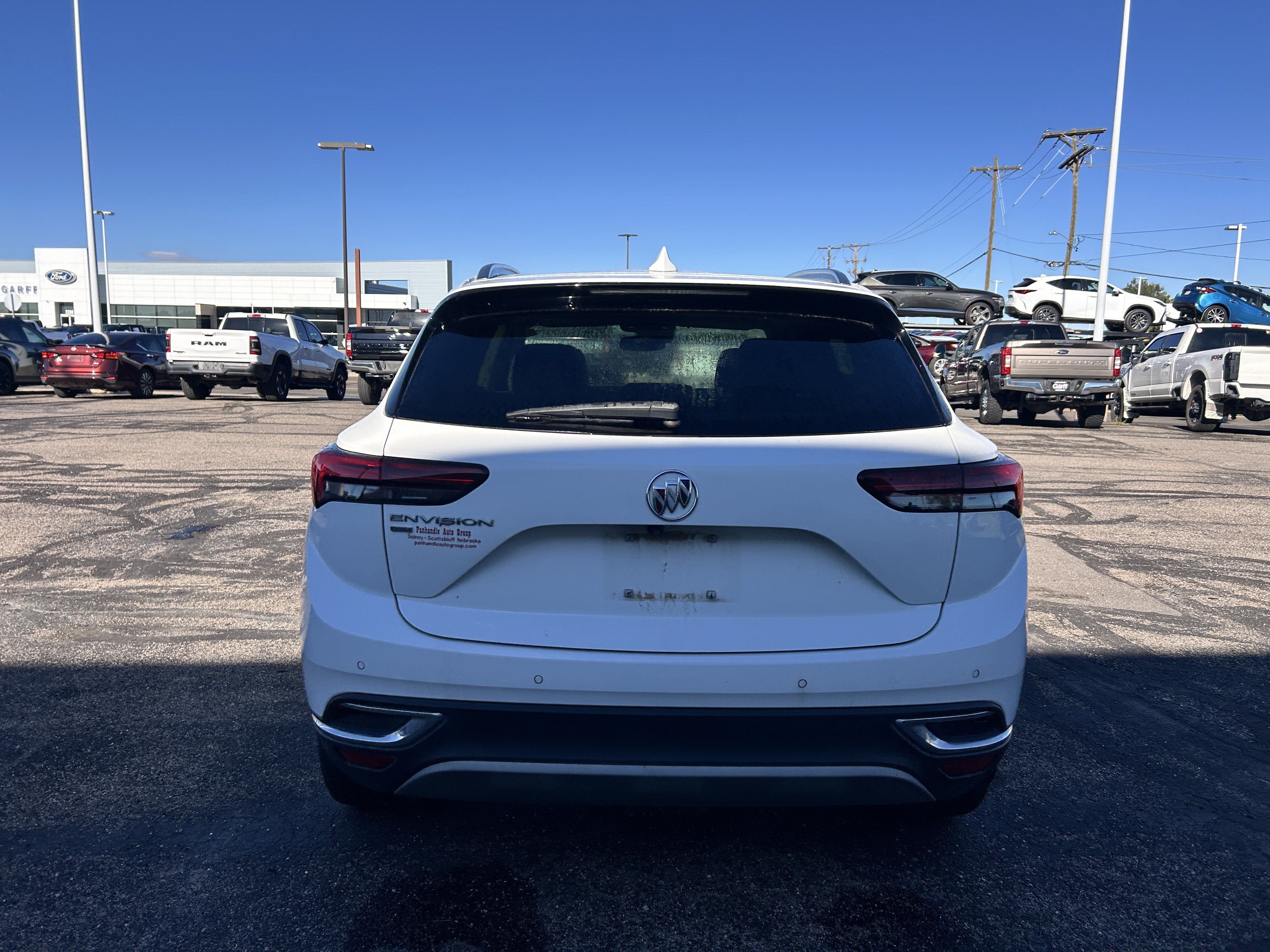 Used 2022 Buick Envision Essence w/ Safety Package AWD/4WD image 4