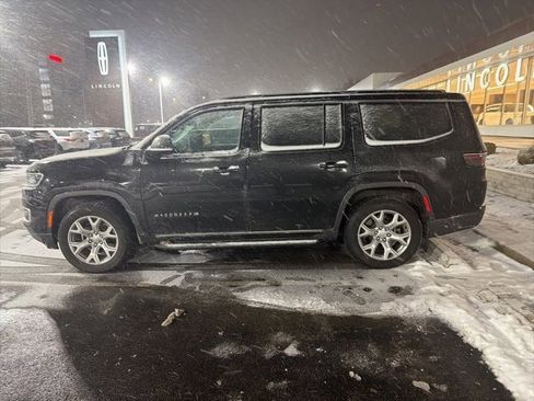 Used 2022 Jeep Wagoneer Series I w/ Premium Group I image 2