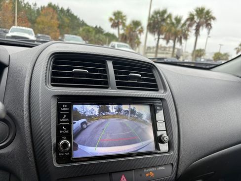 Used 2024 Mitsubishi Outlander Sport AWD image 15