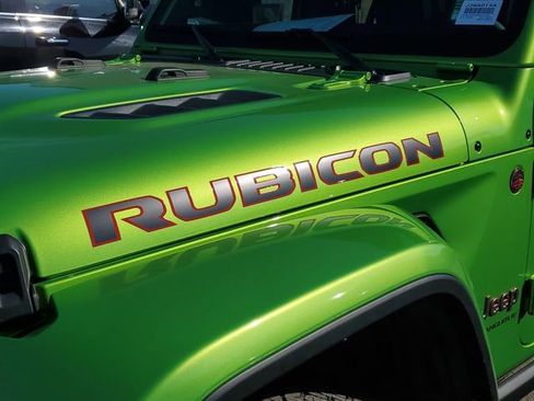 Certified 2025 Jeep Wrangler Rubicon image 4