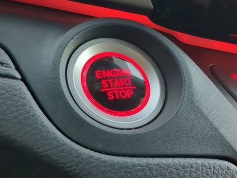 Used 2025 Honda Odyssey Sport-L image 28