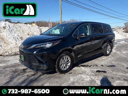 Used 2024 Toyota Sienna LE