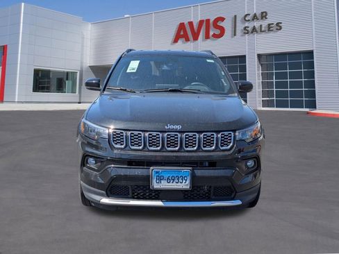 Used 2025 Jeep Compass Limited AWD/4WD image 2