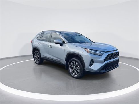 Used 2025 Toyota RAV4 XLE Premium image 2
