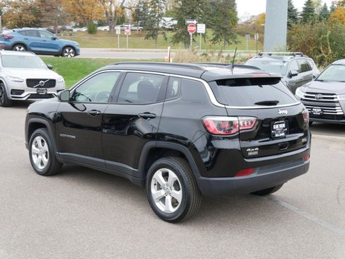 Used 2019 Jeep Compass Latitude w/ Popular Equipment Group image 5