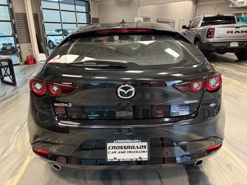 Used 2024 MAZDA MAZDA3 s FWD image 32