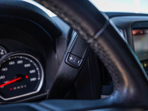 Used 2021 Chevrolet Silverado 1500 LT Trail Boss w/ Convenience Package II image 22