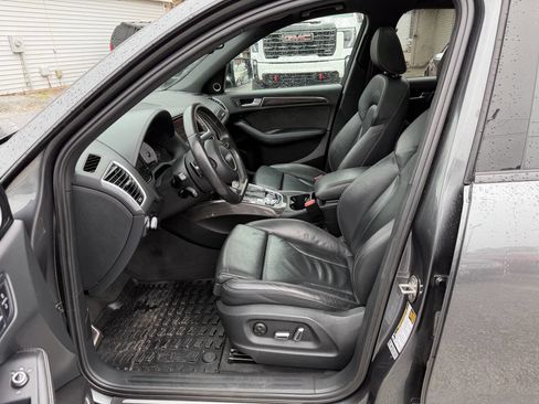 Used 2016 Audi SQ5 Premium Plus w/ Technology Package image 12