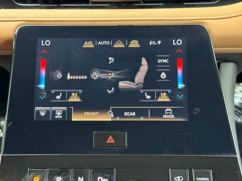 Used 2025 INFINITI QX80 Sensory w/ Exterior Package AWD/4WD image 28