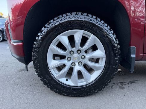 Used 2020 Chevrolet Silverado 1500 Custom w/ Custom Convenience Package image 11