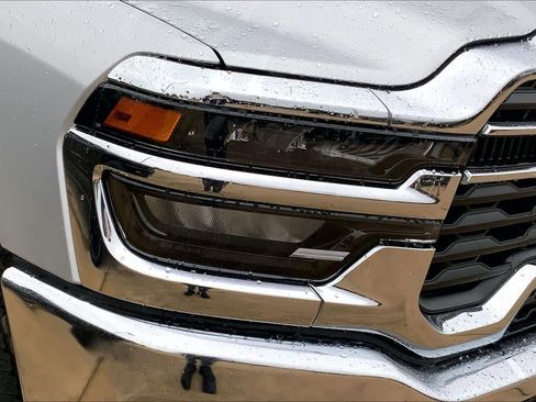 New 2026 RAM 2500 Tradesman AWD/4WD image 13