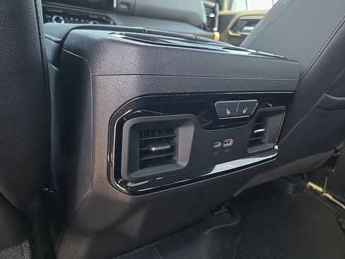Used 2026 GMC Sierra 1500 AT4 AWD/4WD image 10