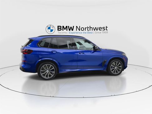 New 2026 BMW X5 M60i image 4