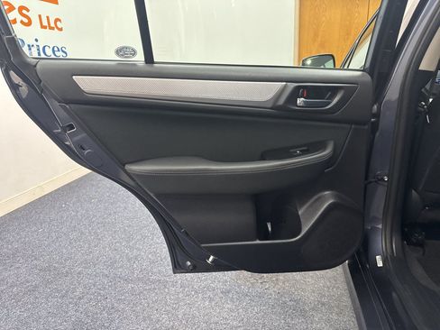 Used 2017 Subaru Legacy 2.5i Premium AWD/4WD image 11