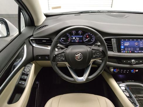 Used 2023 Buick Enclave Essence w/ Experience Buick Package FWD image 22