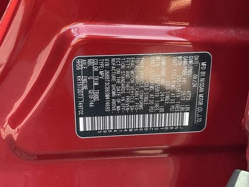 Used 2025 Nissan Rogue SL w/ Tech Package AWD/4WD image 37