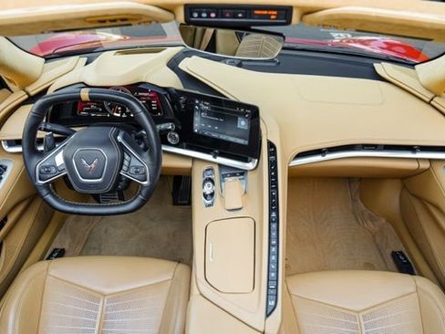 Used 2024 Chevrolet Corvette Stingray Premium Conv w/ Z51 Performance Package RWD image 25