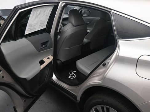 Used 2024 Toyota Venza Limited AWD/4WD image 22