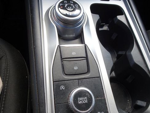 Used 2020 Ford Explorer XLT w/ Comfort Package AWD/4WD image 24
