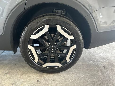 Used 2025 Kia Telluride S AWD/4WD image 18