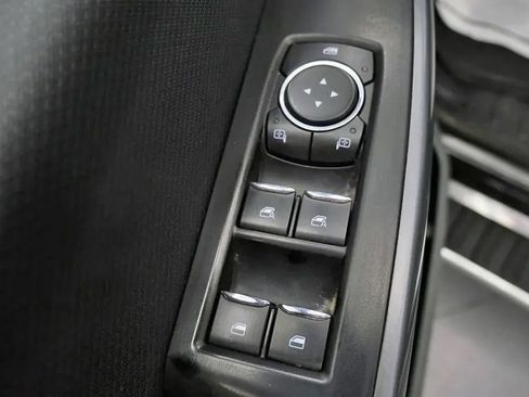 Used 2022 Ford F150 XLT w/ XTR Package AWD/4WD image 15
