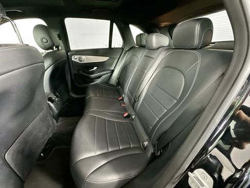 Used 2019 Mercedes-Benz GLC 350e 4MATIC image 27