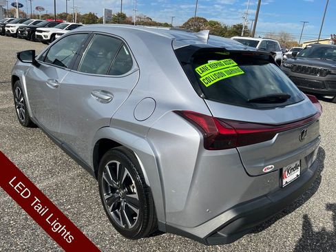 Used 2023 Lexus UX 250h 250h Premium w/ Accessory Package (Z2) image 29