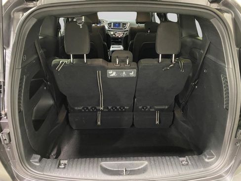 Used 2018 Chrysler Pacifica Touring Plus w/ S Appearance Package image 10