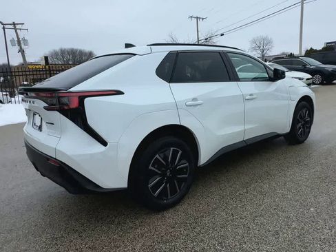 New 2026 Subaru Solterra Premium image 8