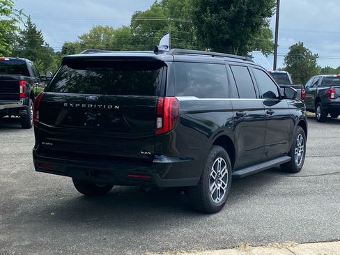 Certified 2026 Ford Expedition Max Active AWD/4WD image 4