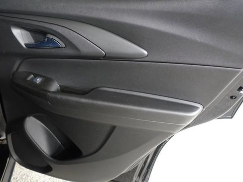 Used 2023 Chevrolet TrailBlazer RS w/ Convenience Package FWD image 22