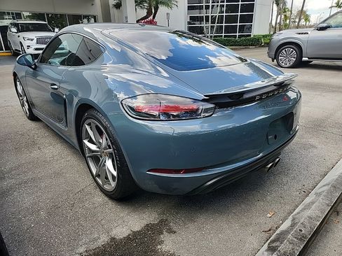 Used 2018 Porsche 718 Cayman S image 7