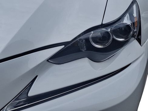 Used 2015 Lexus IS 250 AWD w/ Navigation System Package image 10