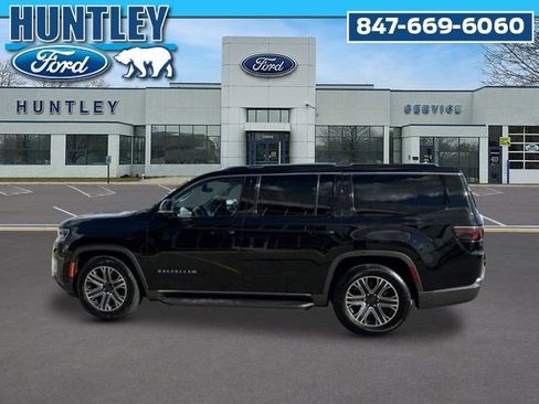 Used 2022 Jeep Wagoneer Series III w/ Convenience Group I AWD/4WD image 7
