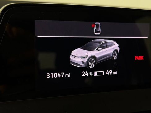 Used 2023 Volkswagen ID.4 Pro image 17