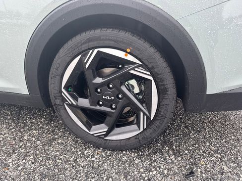 New 2025 Kia K4 EX image 19