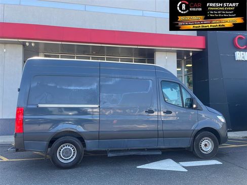 Used 2019 Mercedes-Benz Sprinter 144 image 7