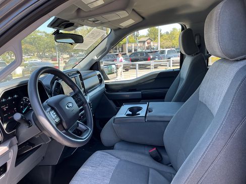 Used 2023 Ford F150 XLT RWD image 12