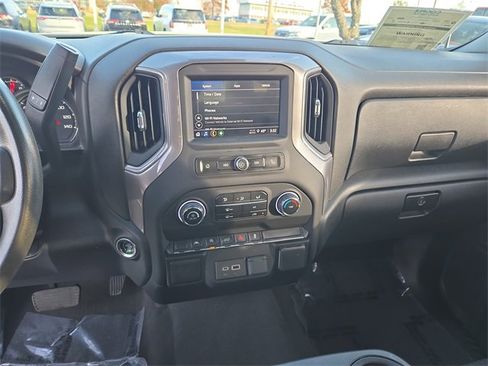 Used 2023 Chevrolet Silverado 1500 Custom image 22