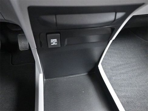 Used 2019 Honda Odyssey EX image 22