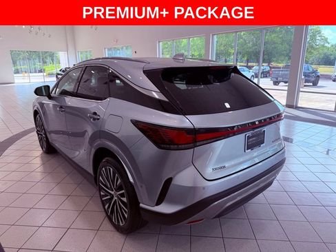 Used 2023 Lexus RX 350 Premium Plus w/ Cold Area Package FWD image 5