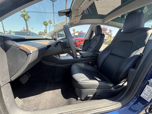 Used 2023 Tesla Model 3 Standard Range RWD image 11