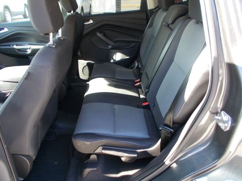 Used 2018 Ford Escape SE AWD/4WD image 10