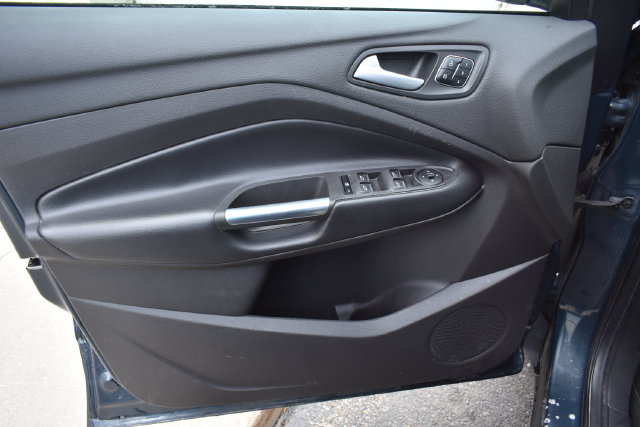 Used 2019 Ford Escape Titanium AWD/4WD image 19