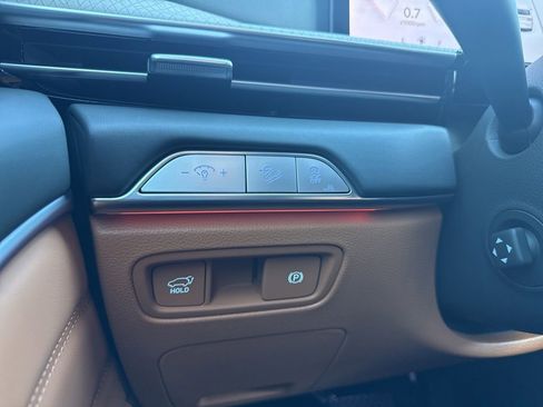 New 2026 Genesis GV80 2.5T Advanced image 28