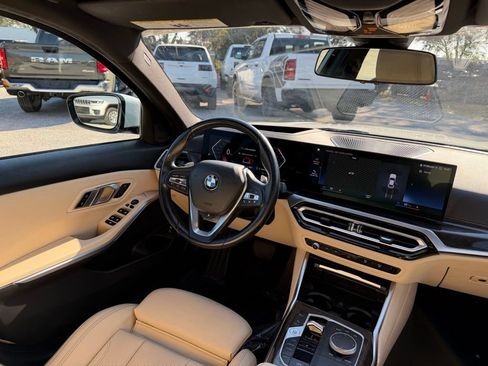 Used 2023 BMW 330i Sedan w/ Premium Package image 36